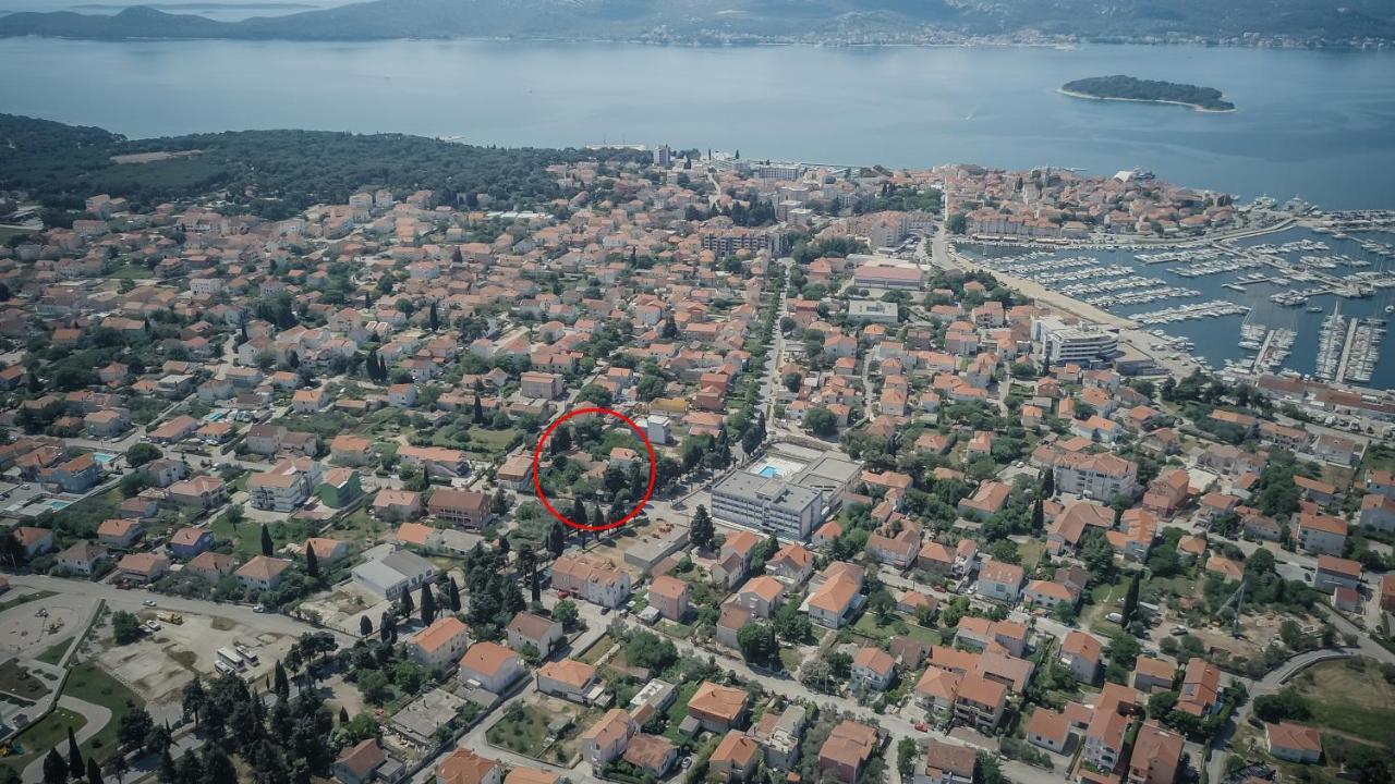 Felix Apartment Biograd Biograd Na Moru Exterior photo