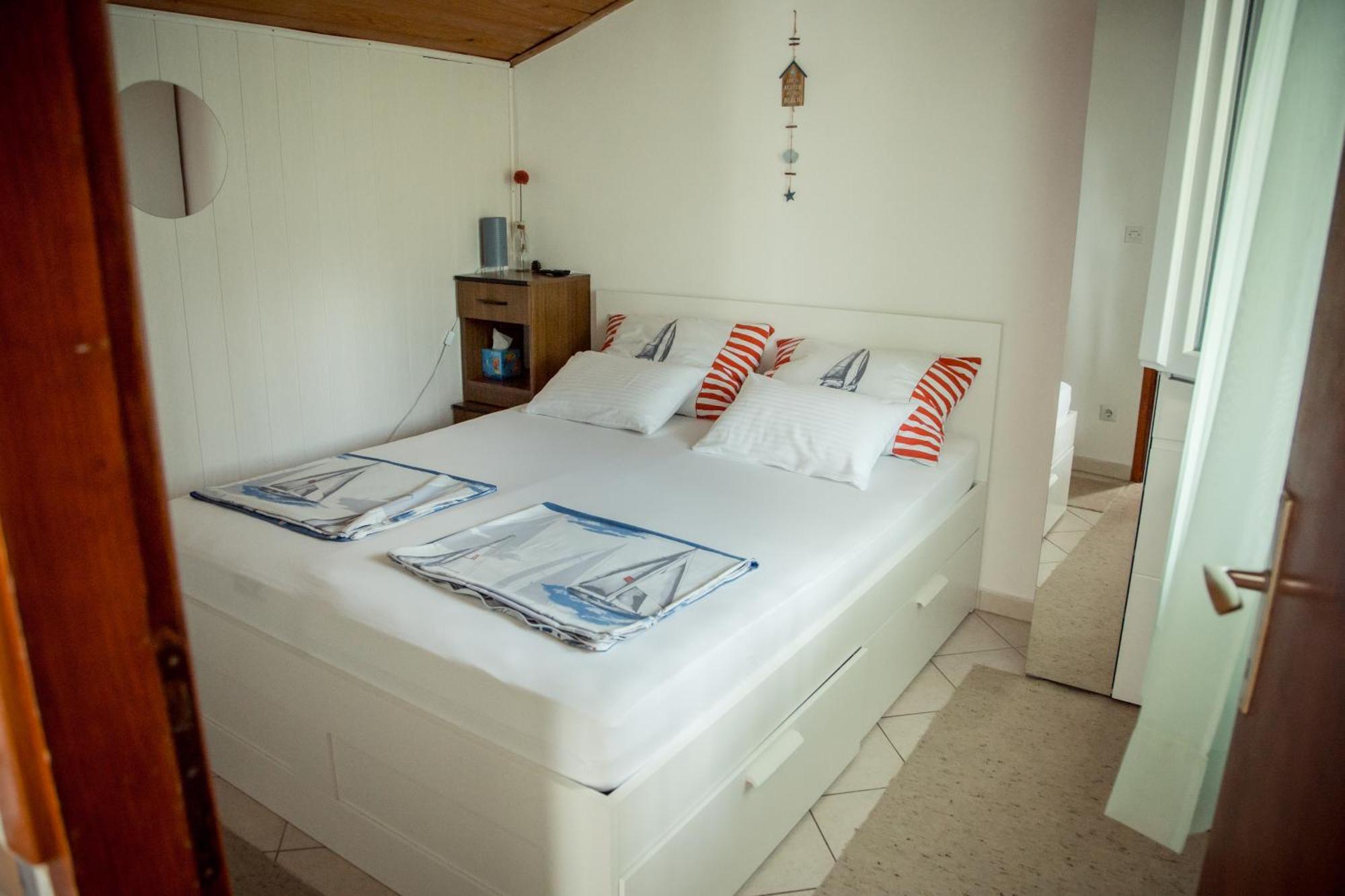 Felix Apartment Biograd Biograd Na Moru Exterior photo